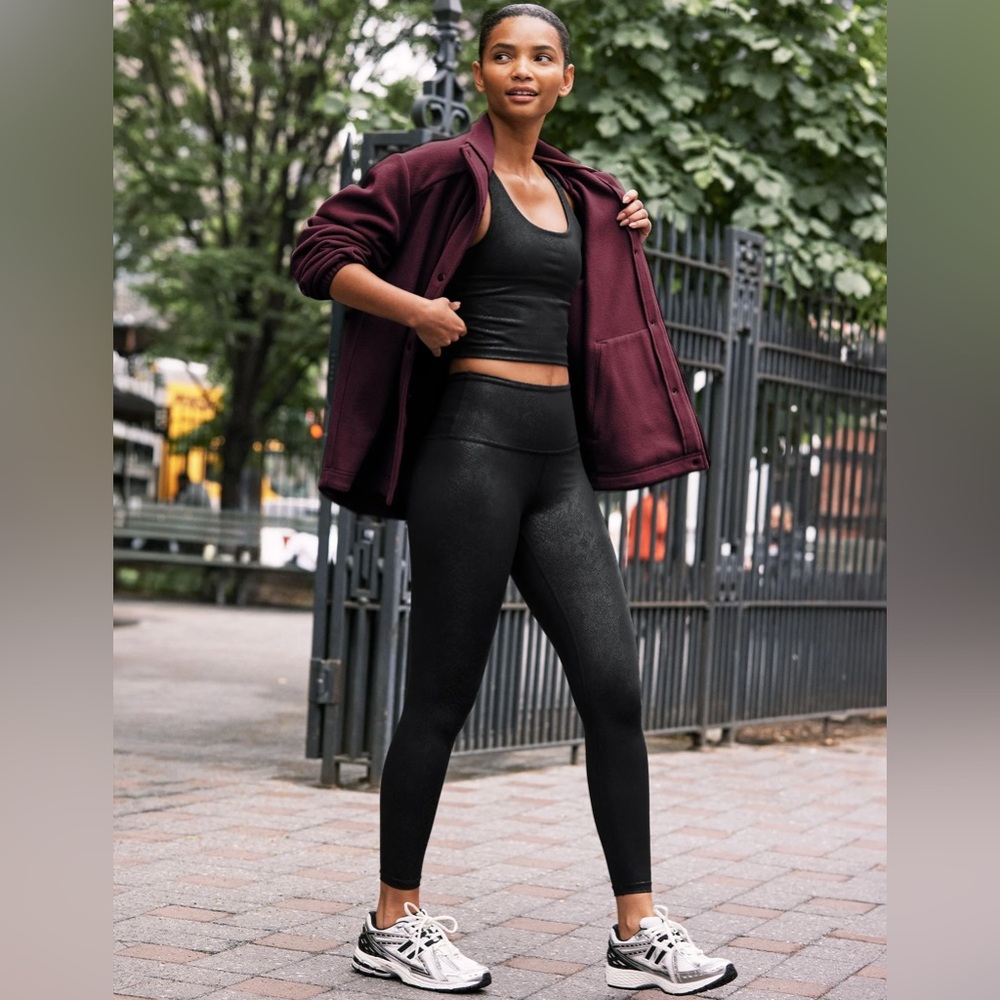 Beyond Yoga PowerShine High Waisted Leggings and Cropped Tank set